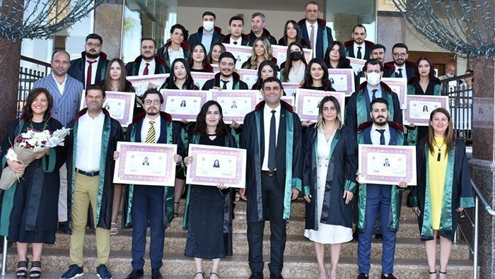 Adana Barosunda stajlarını tamamlayan 25 avukat mesleğe adım attı…
