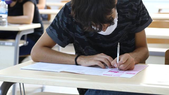 YÖK: Türkiye yurt dışından öğrenci kabul sınavı yapılacak