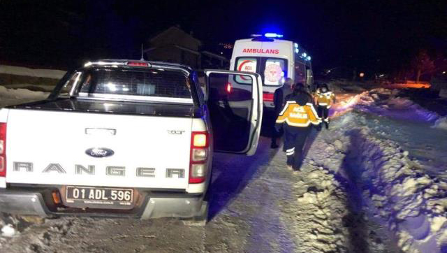 Adana’da hastanın imdadına karla mücadele ekipleri yetişti