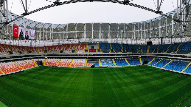 A Milli Futbol Takımı, Letonya maçı için Adana’ya geliyor