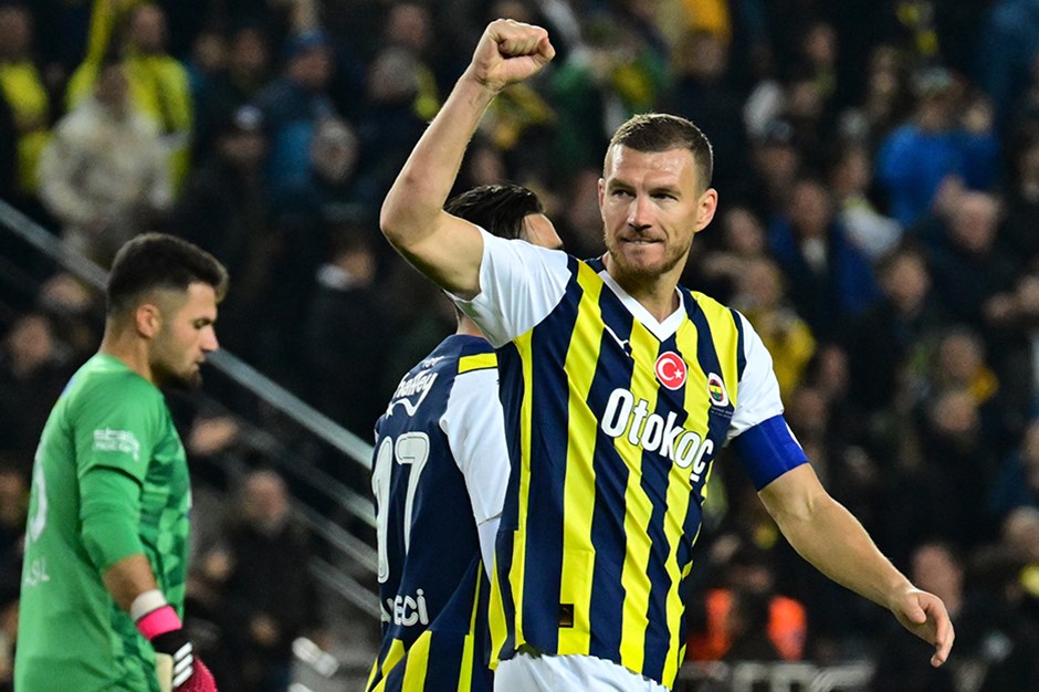 Kanarya’dan farklı tarife! Fenerbahçe, Sivasspor’u 4-1 yendi