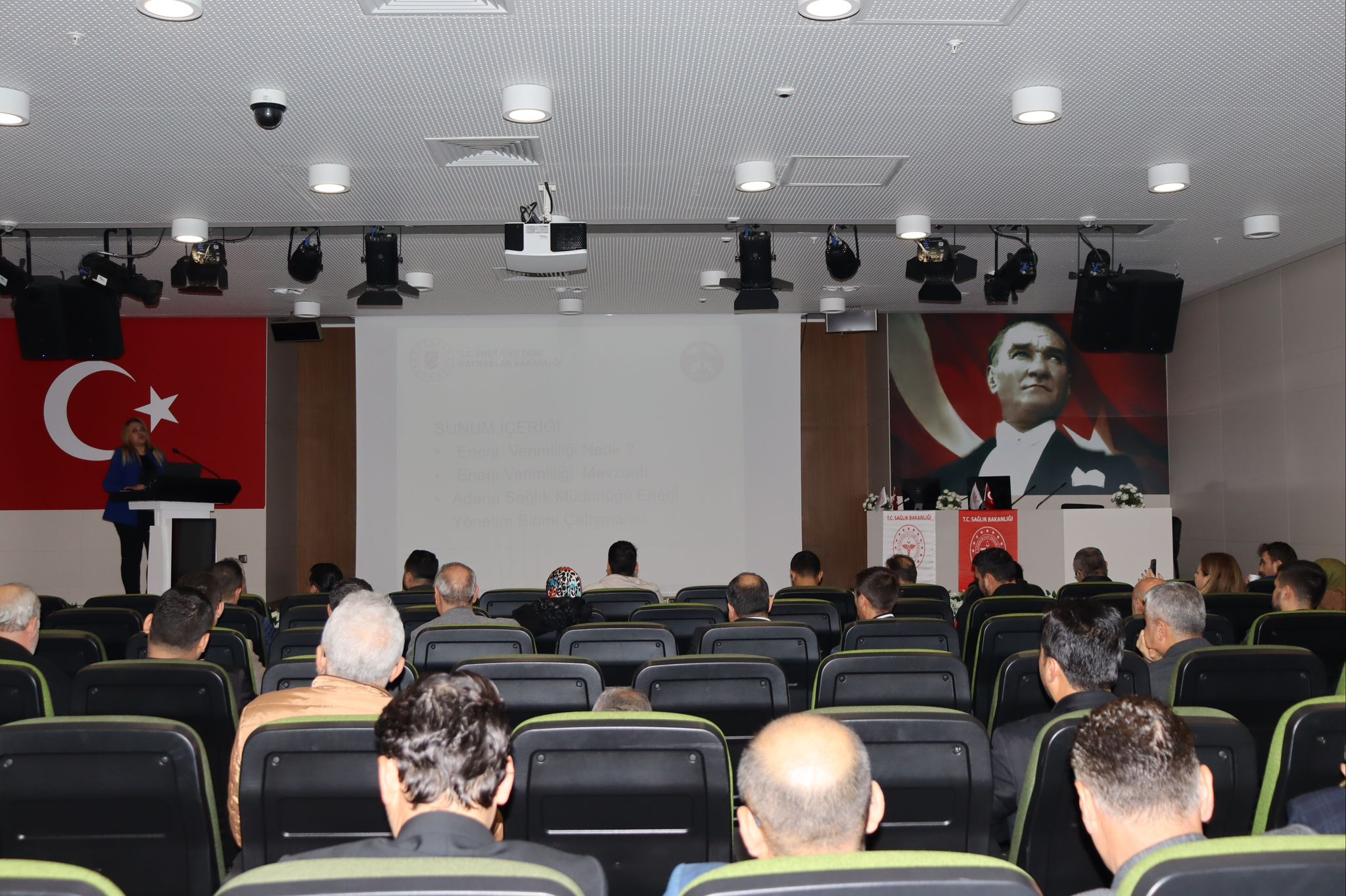 Adana İl Sağlık Müdürlüğü Enerji Yönetim  Birimi, Çalışanlara Enerji Verimliliği Stratejilerini Anlattı”