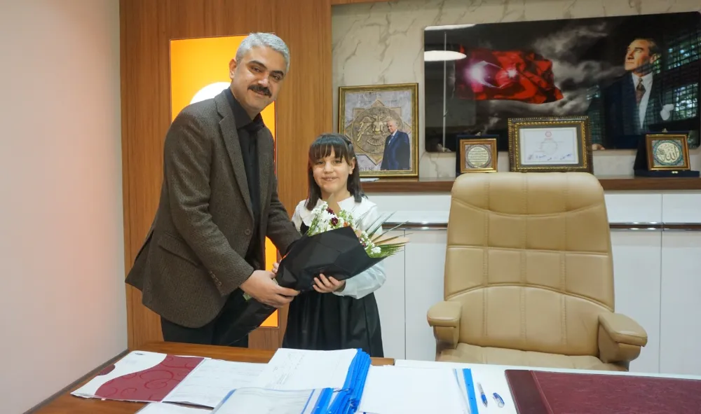 Başkan Ali Avan, Başkanlık Makamını Küçük Duru’ya Bıraktı