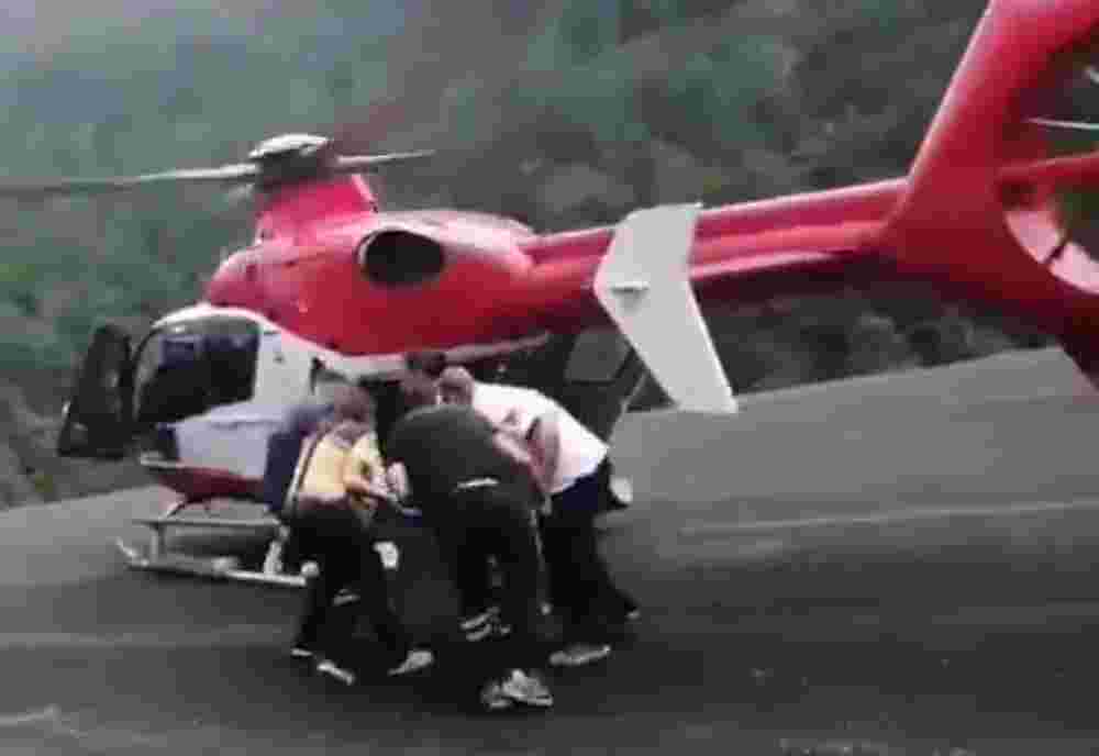 Sağlık Müdürlüğü hava ambulans ile nakletti