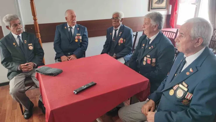 Kıbrıs gazileri o anları anlattı: “Bugün olsa vatan için yine giderim”