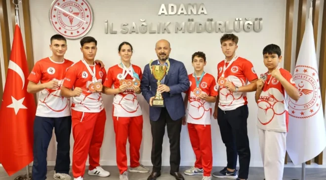 Nacar, Öz Hilal Kulübünün şampiyonlarını ağırladı