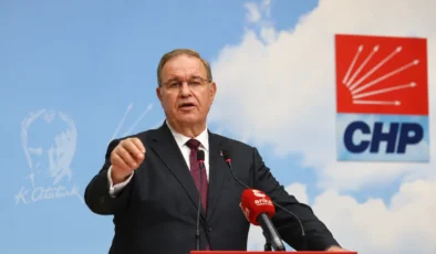 CHP TBMM Grubu'nda yeni yönetim belirlendi: Faik Öztrak Grup Başkanı oldu