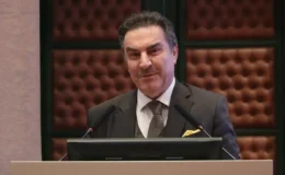 Prof. Dr. Zakir Avşar: ''Muhalefet çamurda oynarken neden sosyal konut?''
