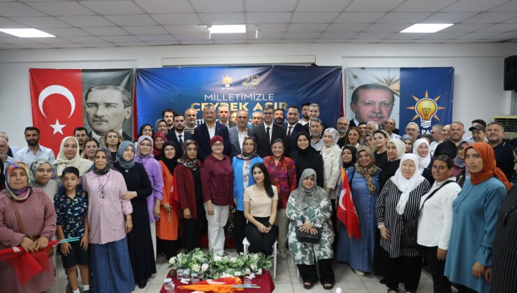 Mustafa Özkan:”Türkiye Yüzyılı’na güçlü teşkilatımızla yürüyoruz”