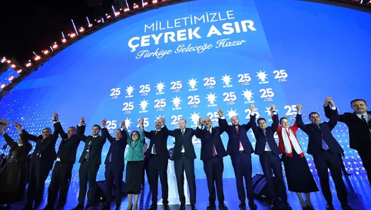 AK Parti’ye 10 yeni katılım: 3 milletvekili, 7 başkan